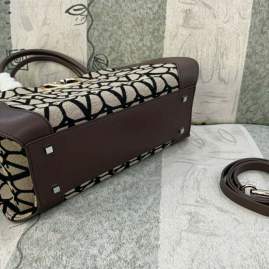 Picture of Valentino Handbags _SKUfw148123848fw